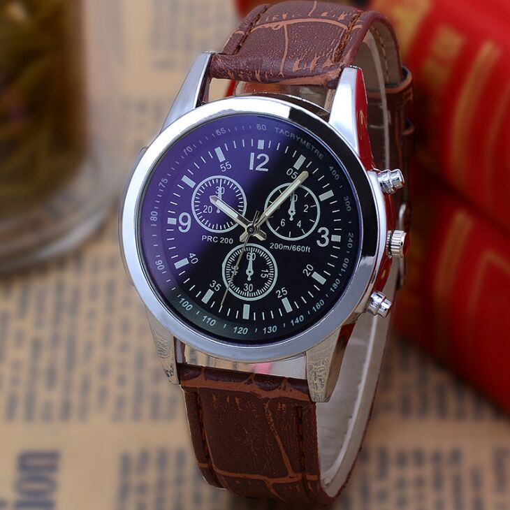 Hot Sell Men's Quartz Watch with Three-Eye Belt