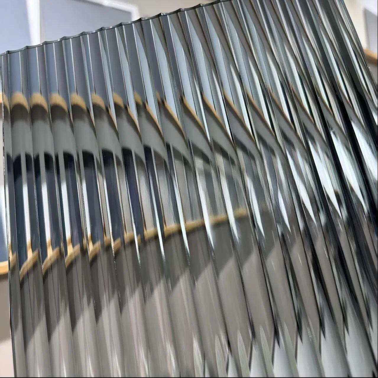 Defining Space with Artistic Glass