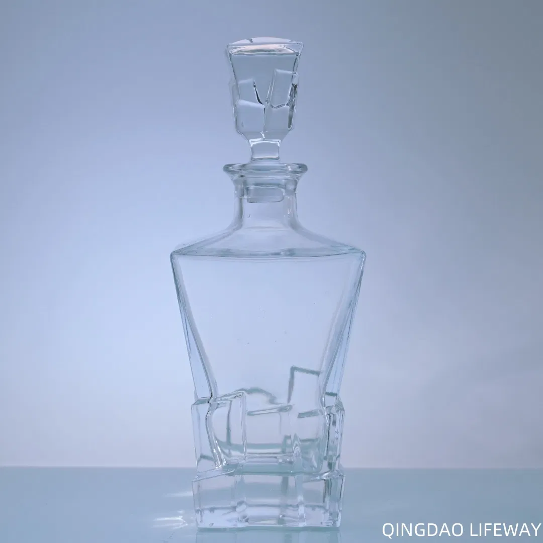 750ml Crafted Transparent Luxury Creative Glass Twist Decanter Set