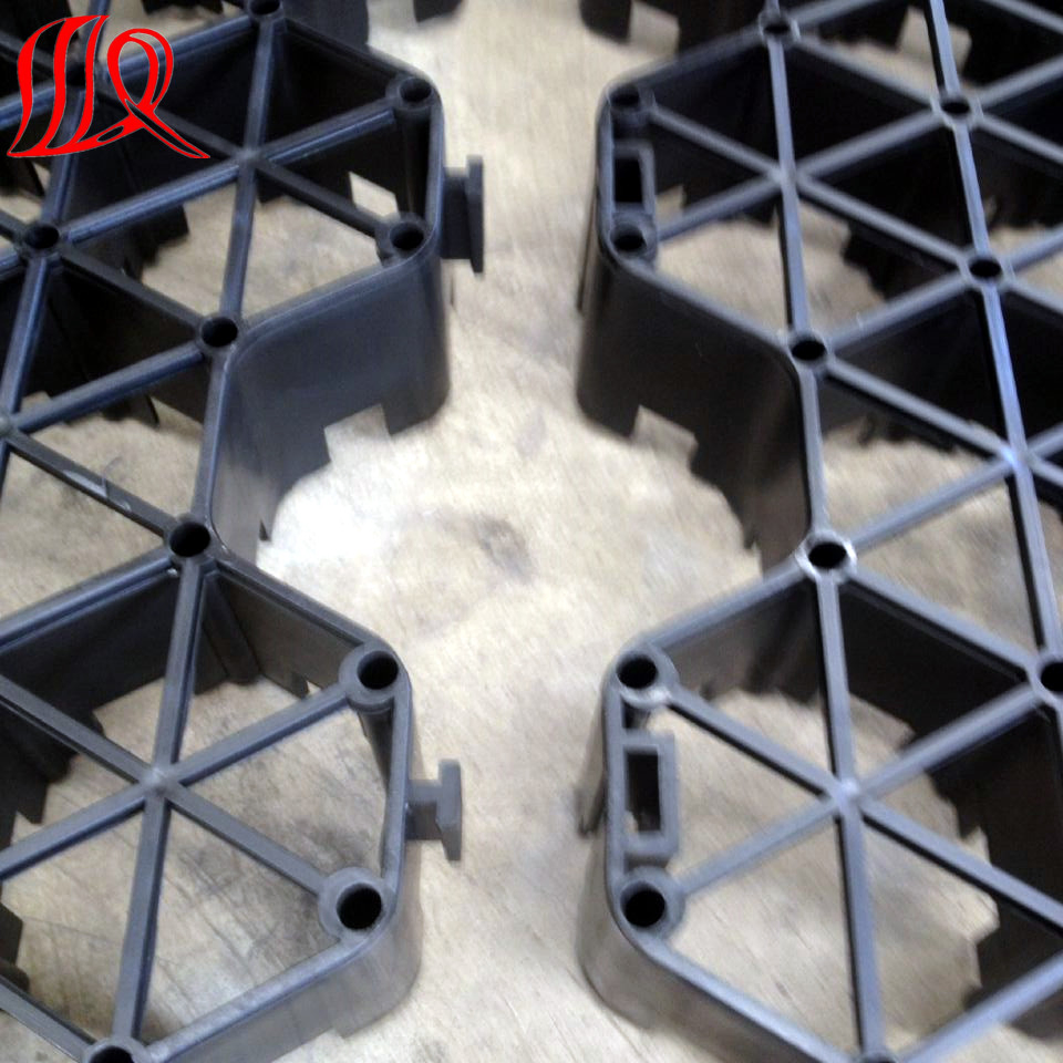 Green Color 500*500*50mm Plastic Grass Paver Grid for Parking Lot