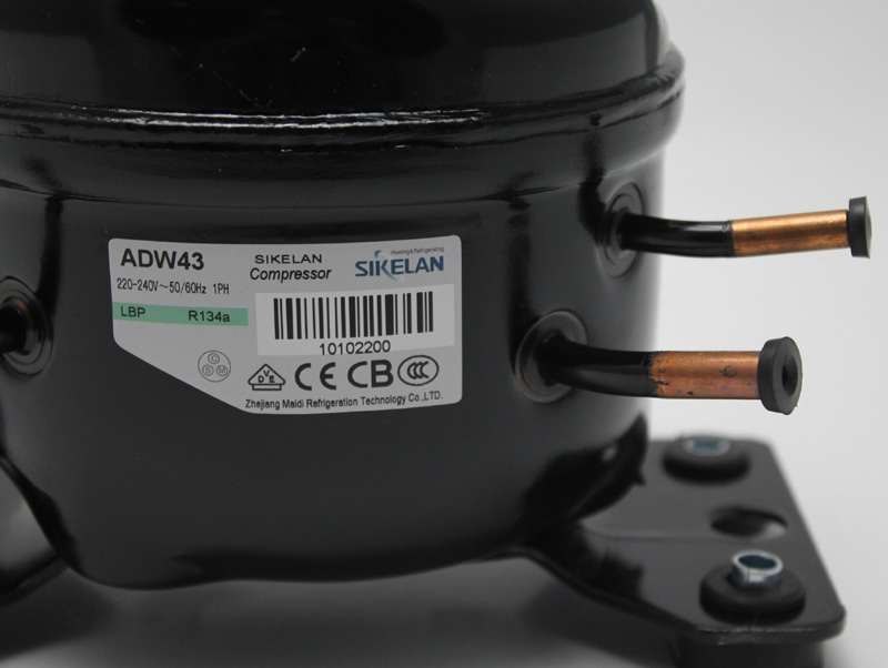 Sikelan AC Mini Fridge Refrigerator Freezer Cooler R134A AC Compressor Adw43