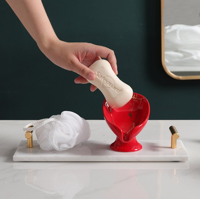 Textured Ceramic Soap Dish with Grooves Bathroom Accessories