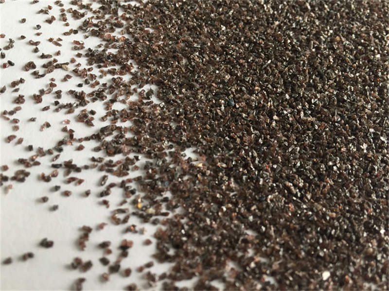 Коричневый электрокорунд для пескоструйки F12-F240