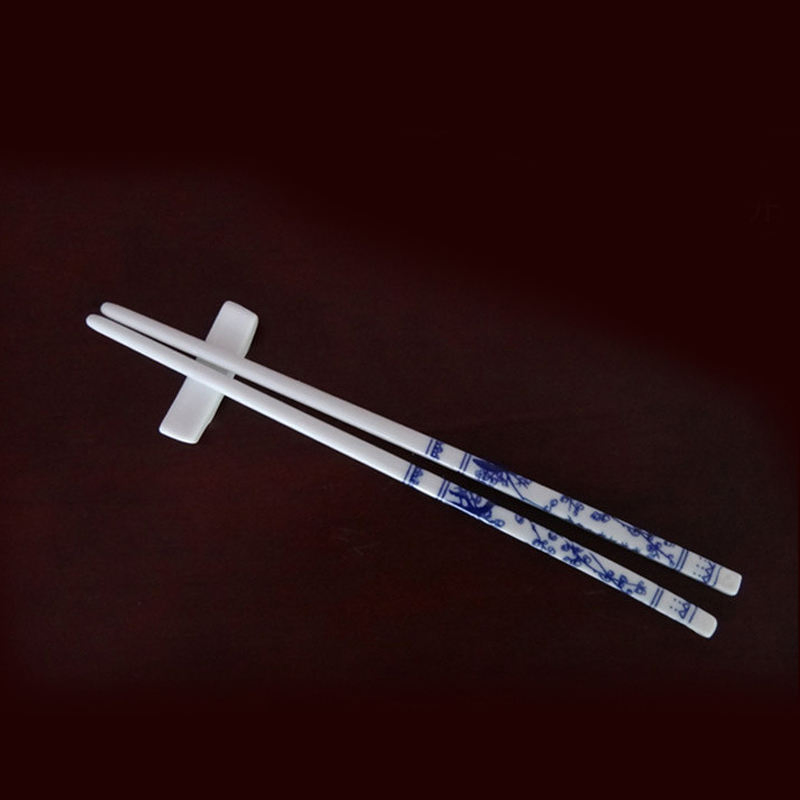 Exquisite Personalized Blue Porcelain Wedding Gift Set for Souvenirs