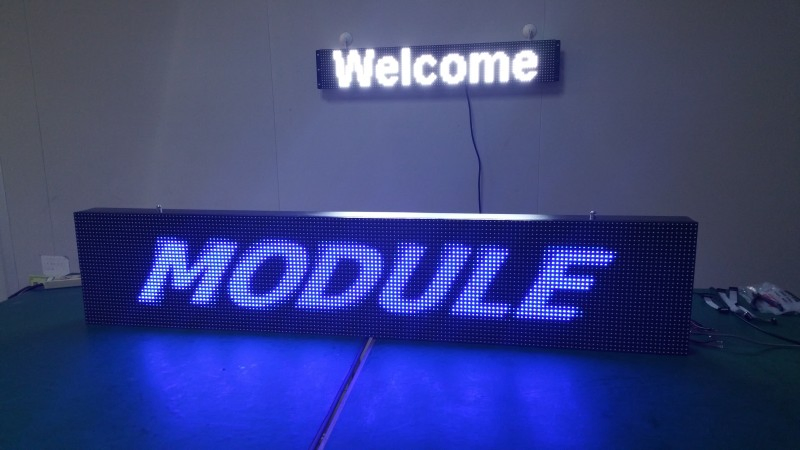 P6 Semi-Outdoor Moving LED Message Sign for Bus