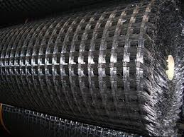 High Quality 80kn/100kn/150kn/200kn Polyester Geogrid for Retaining Wall