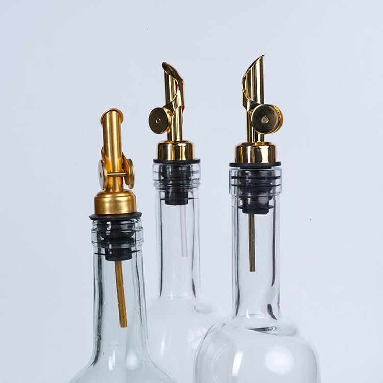 Top Quality Auto Flip Classic Bartender Cooking Oil Stainless Steel Pourer for Alcohol Spouts Bottle