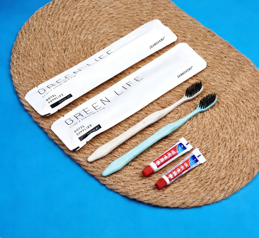 Wholesale Eco-Friendly Hotel Amenities Set Custom Logo Plastic