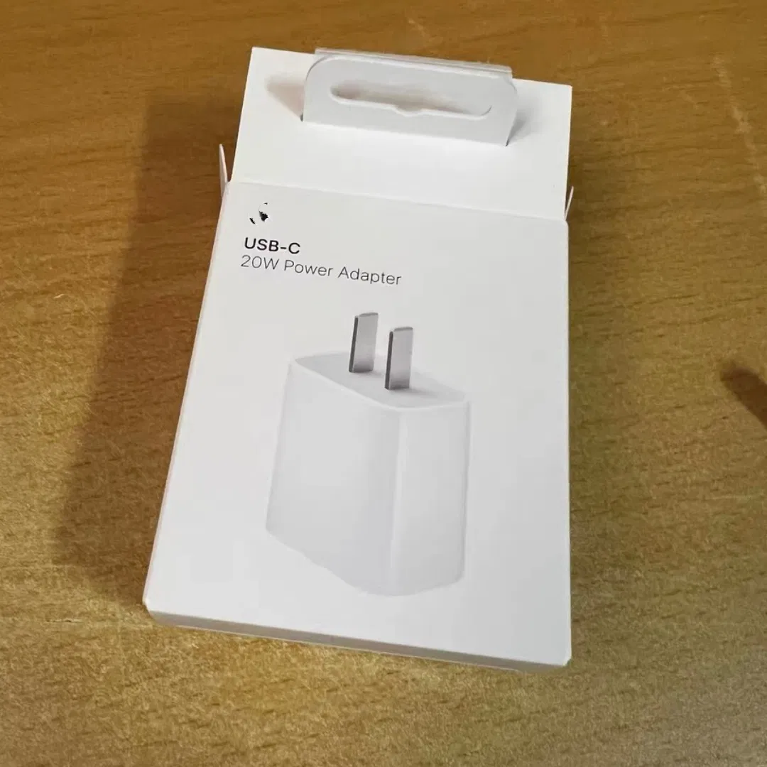 Быстрое зарядное устройство Pd20W для iPhone с кабелем