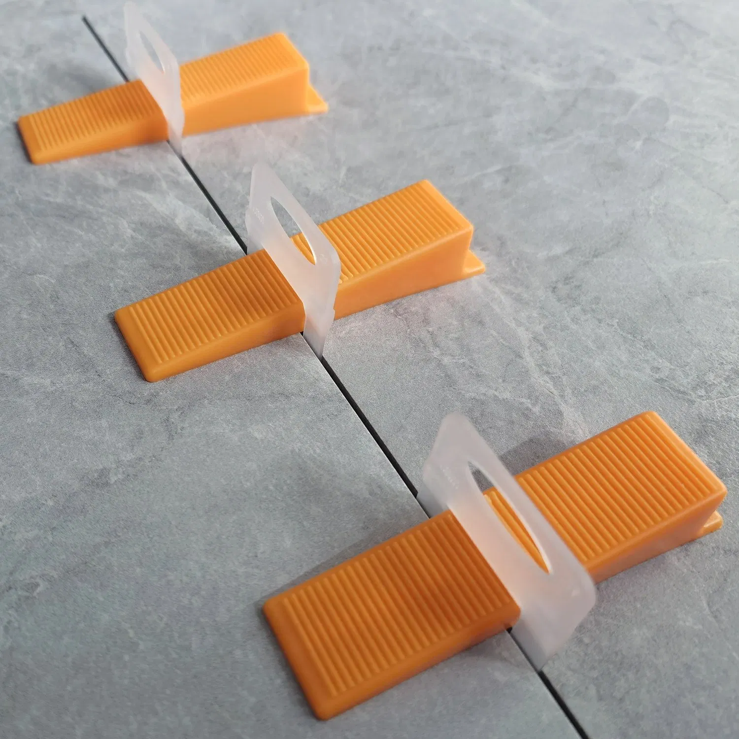 Durable Tile Leveling Clips, 100PCS for 3-12mm Tiles, ODM/OEM Options