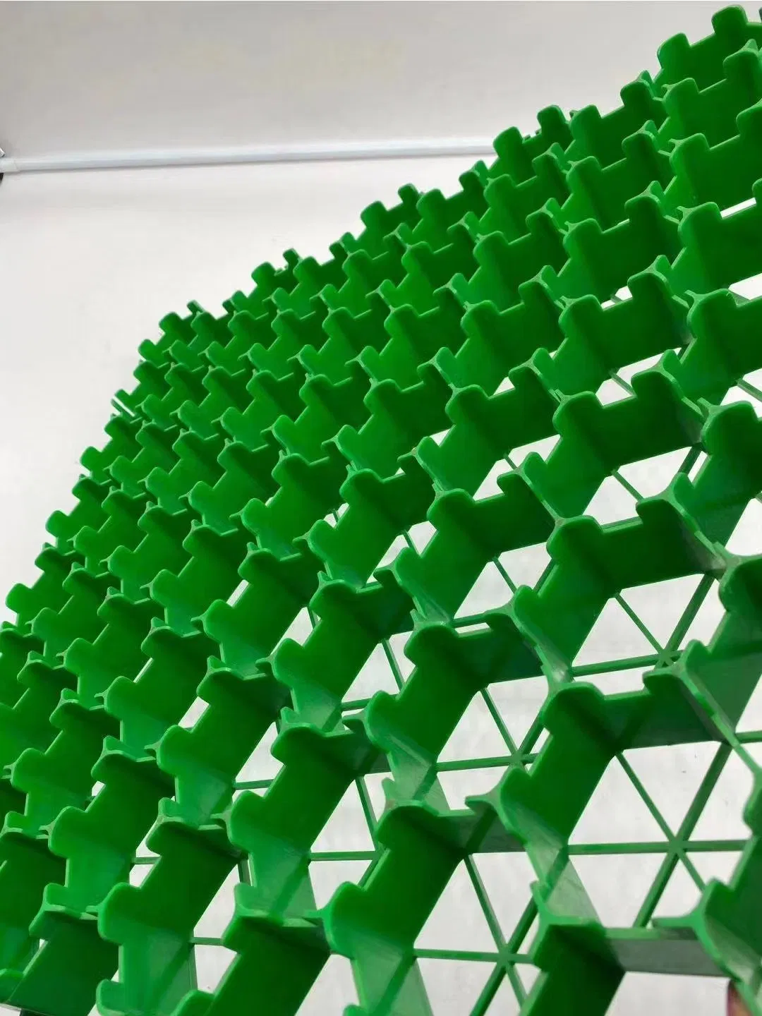 Plastic Grass Lawn Grid Driveway Grid Paver HDPE Grass Paver 500mm*500mm Grass Grid Pavers for Parking