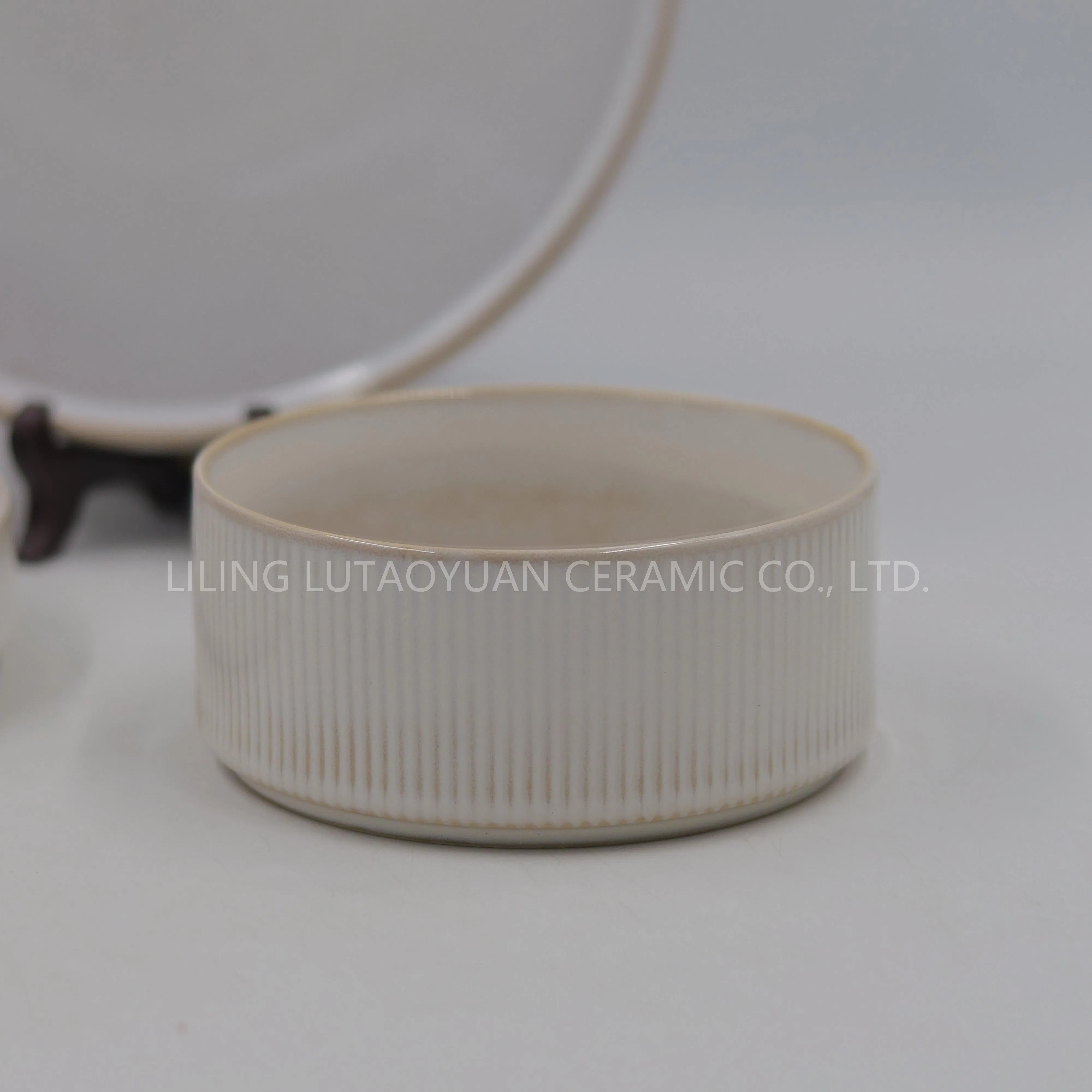 Source Factory Wholesale Porcelain Vertical Grain Reaction Glaze Set, Tableware