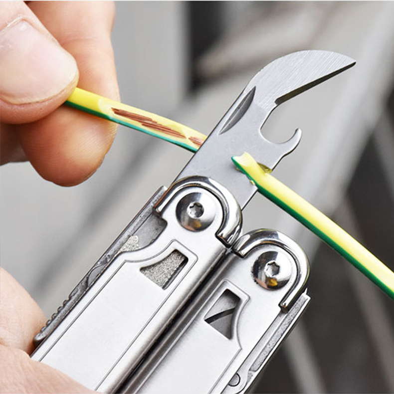 Многофункциональные выживальческие клещи Fenhel