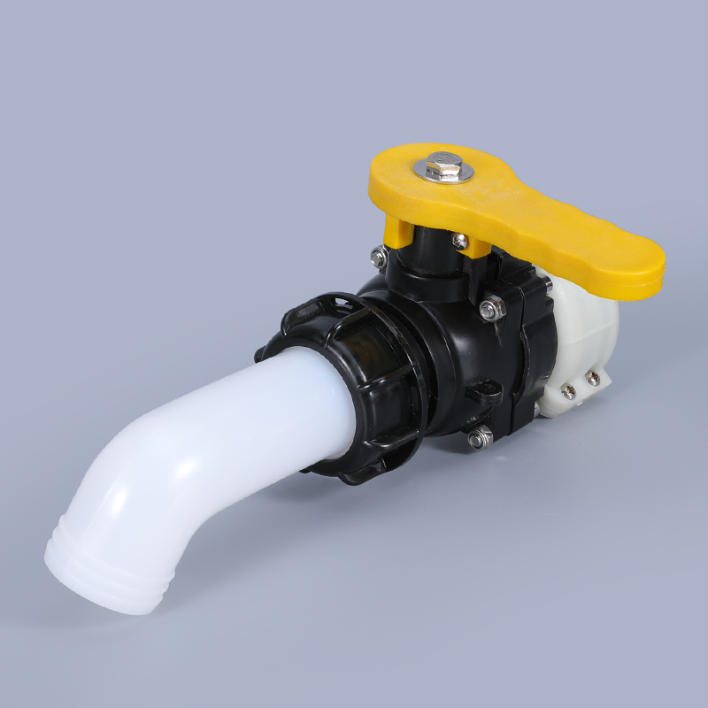 Durable Polypropylene IBC Tote Valve Discharge Spout with Adapter