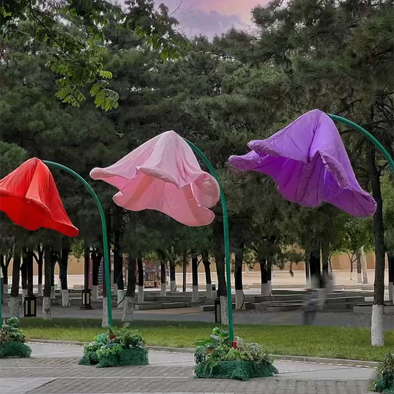 Customizable Outdoor Inflatable Sensor Morning Glories for Traffic-Driving Advertising Promotion