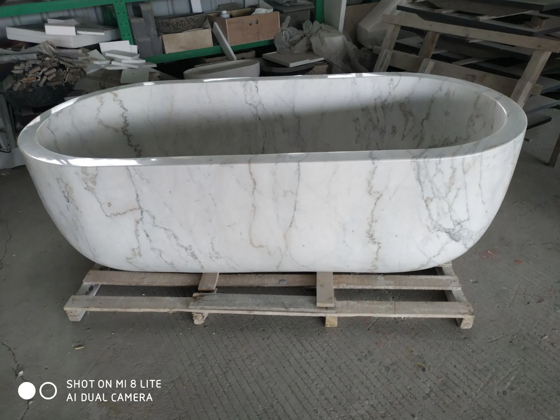 White Bathtub Freestanding Bathtub Stone for Massage SPA