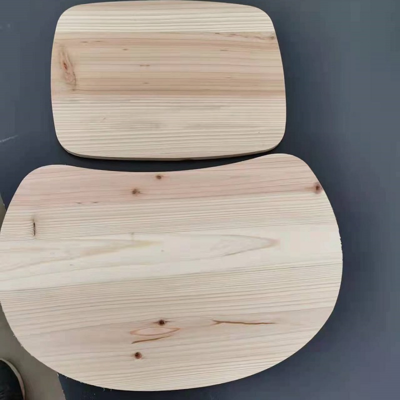 Разделочная доска из акации с персонализацией