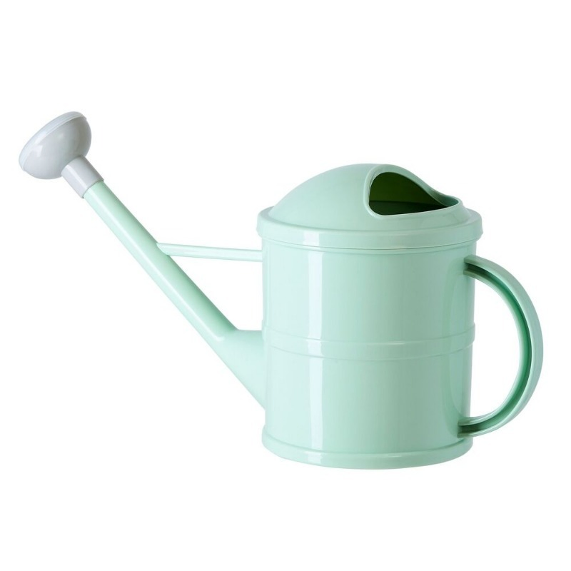 Customized 1.5L Multifunctional Lightweight Plastic Gardening Supplies Garden Furniture Tool Watering Can