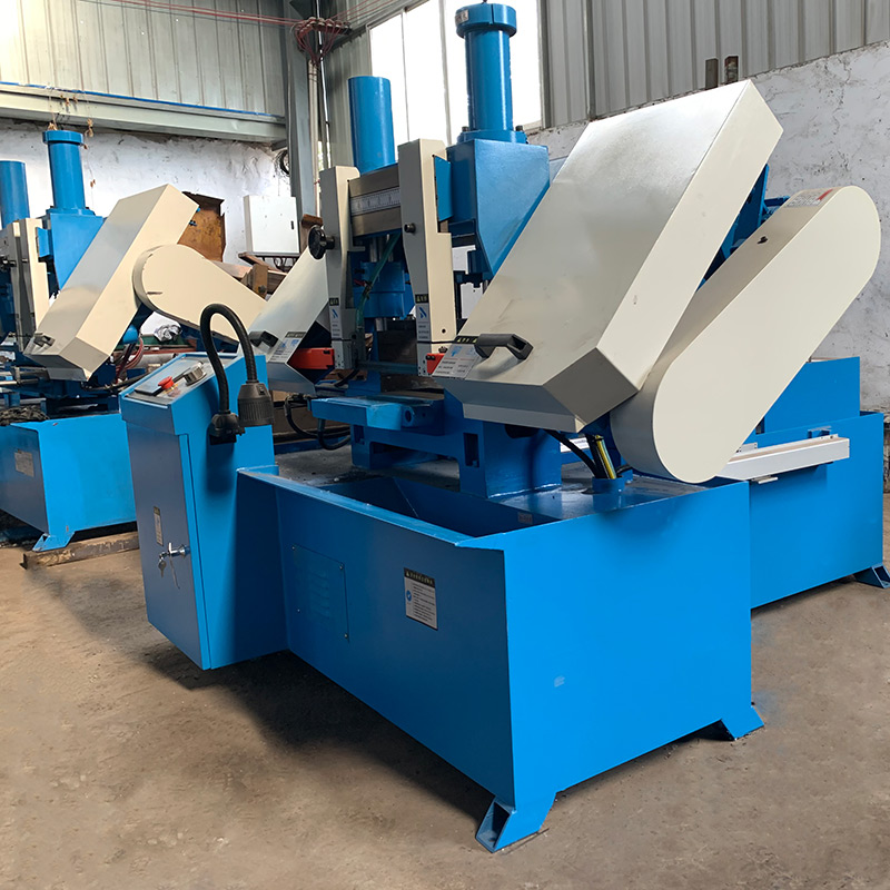 Станок ленточнопильный по металлу