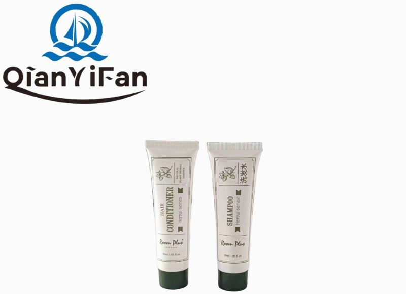 R00m Plus Herbal Series 40ml Tube Shampoo Shower Gel Conditioner Body Lotion Fresh Design, Green Nature
