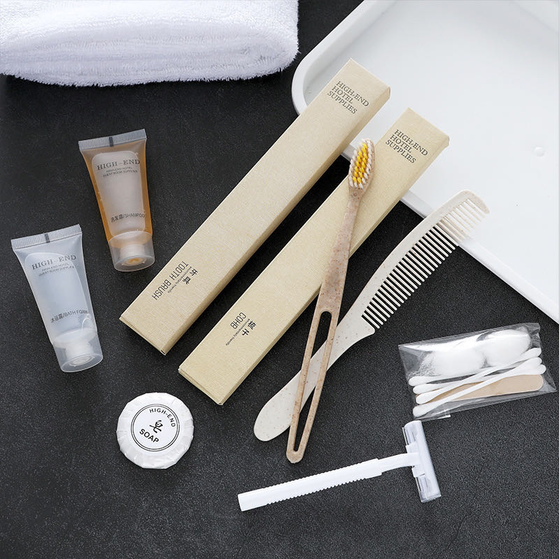 Customized Logo Disposable Hot Sale Eco Hotel Amenities Set with Craft Package