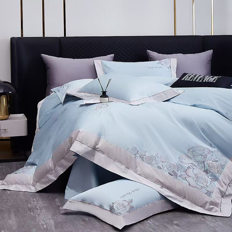 Комплект постельного белья из хлопка с вышивкой, 4 предмета