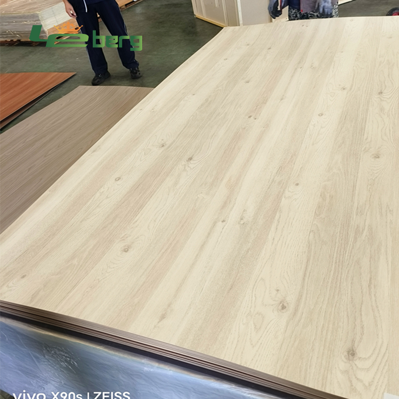 1.5mm/1.7mm Synchronized Laminated Melamine Paper Recon Plywood Melamine Engineered Veneer Plywood