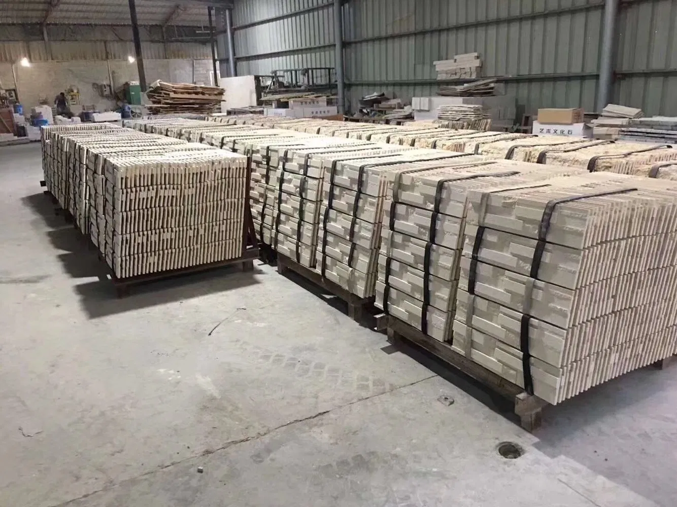 Indoor Decoration Marble Mosaic Tiles for Kitchen/Bathroom/Pool Floor Tile Design