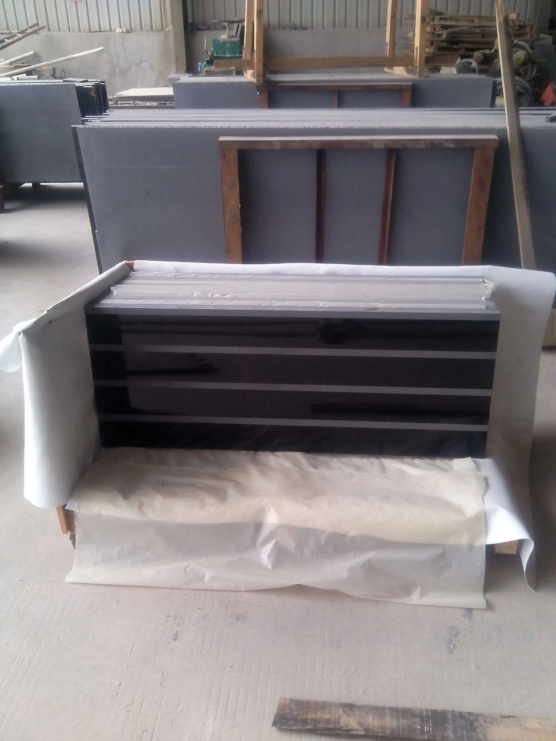 Chinese Absolute Black Granite for Wall Cladding/Cladding Panels