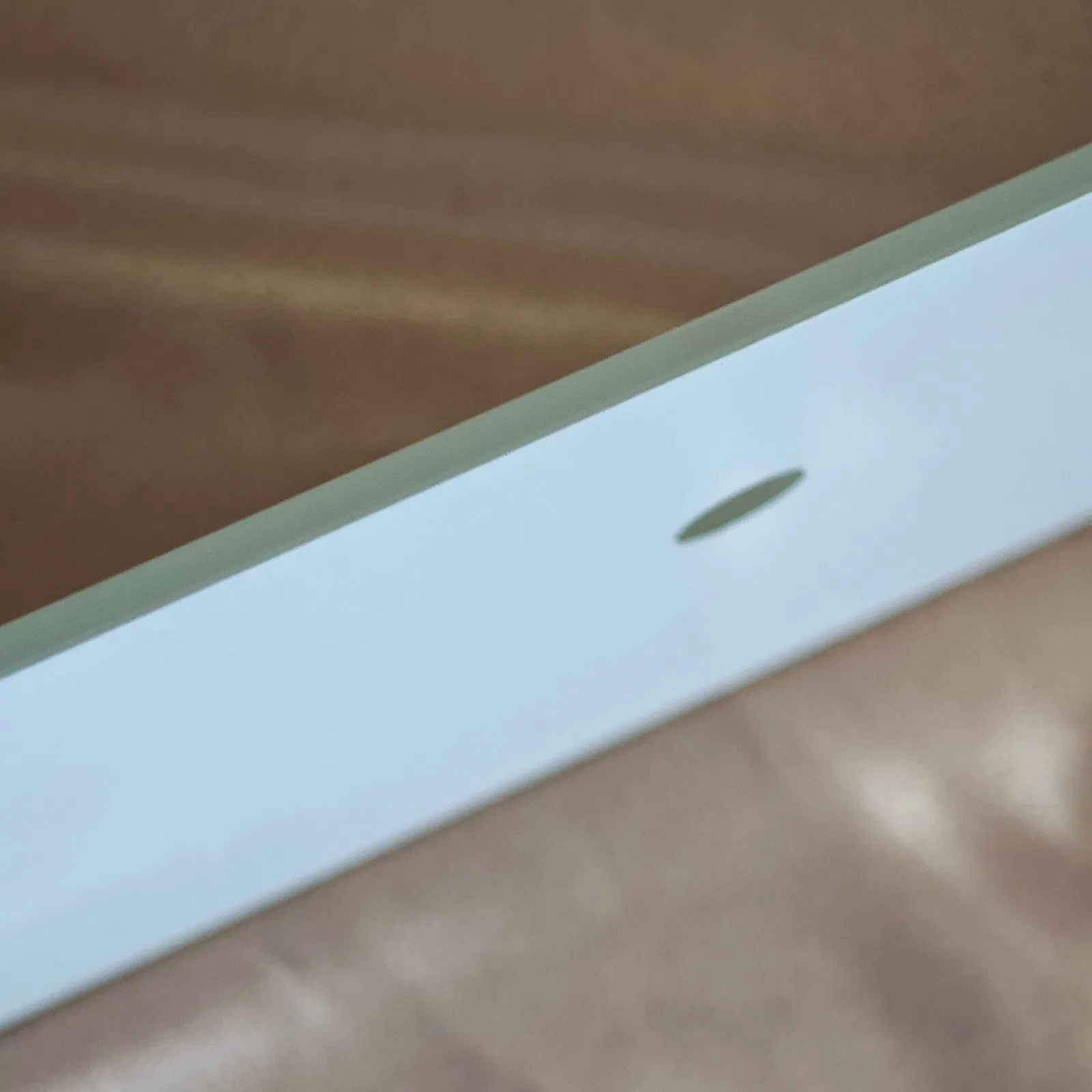White Ultra Clear Glass Scale Tempered LCD Glass Panel