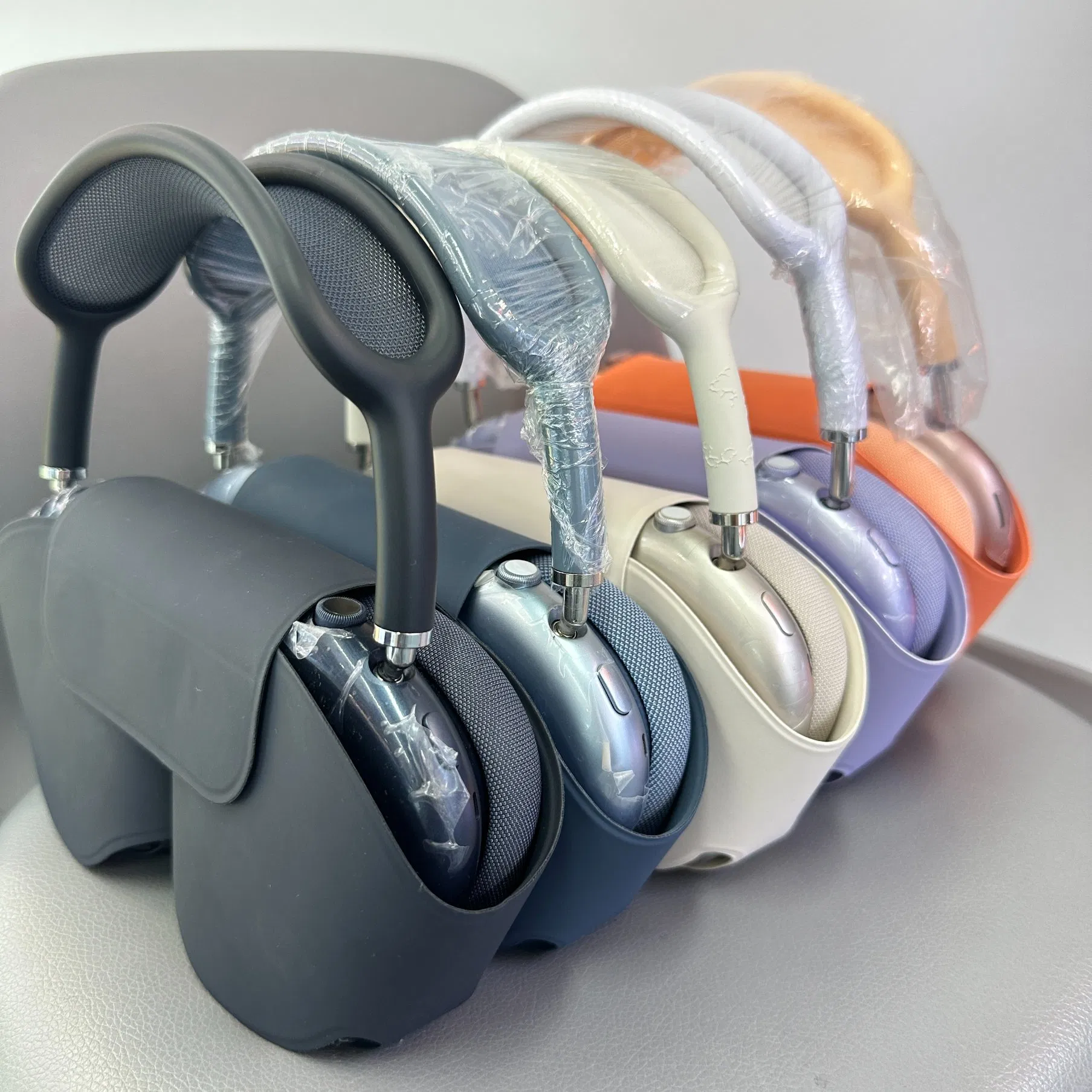 Huaqiangbei Head Mounted Strong Noise Cancelling Earphones for Apple and Huawei