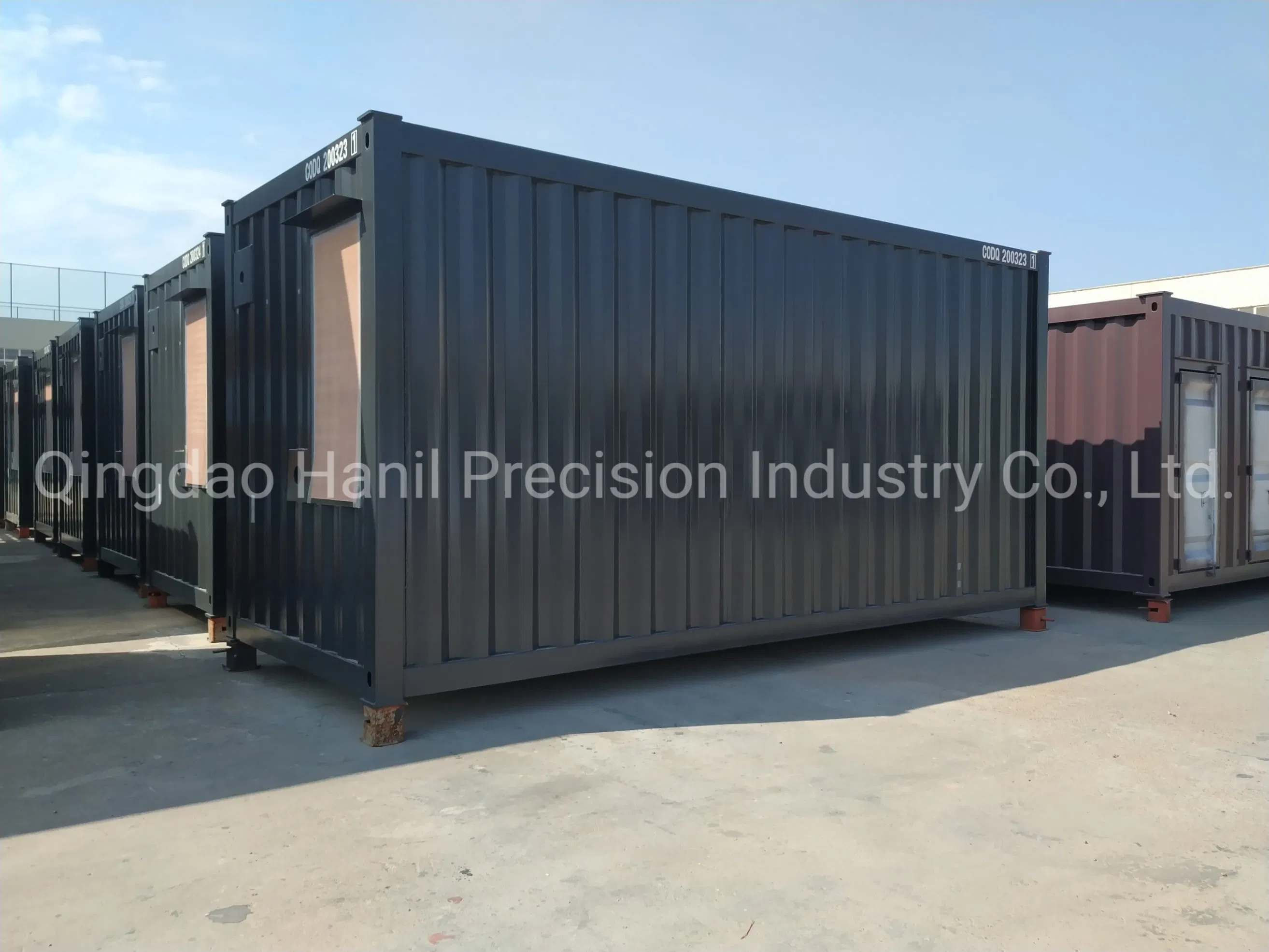 China Luxury Easy Install Waterproof and Fireproof Prefab House/ Prefabricated Container House / Modular House for Labor Camp / Army Camp /Quarantine Room