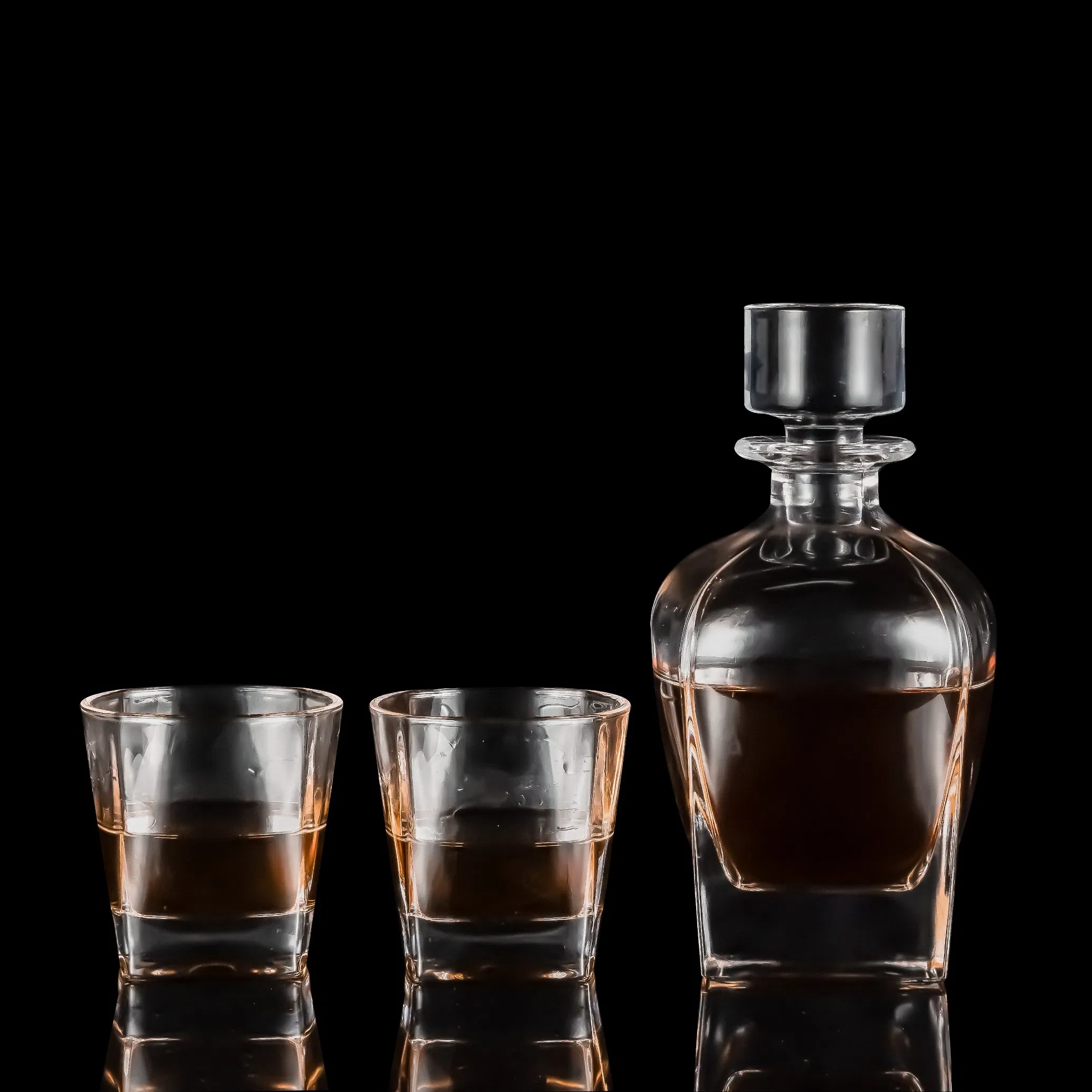 700 Ml Crystal Whisky Glass Set Popular Clear Round Whisky Decanters Set