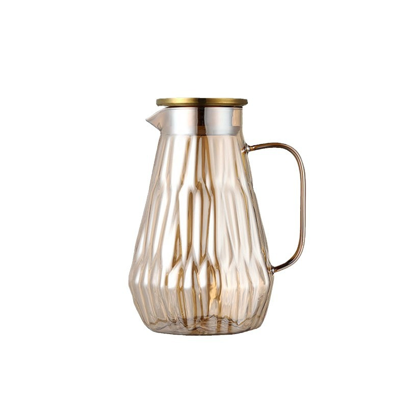 Elegant High Borosilicate Glass Pitcher for Iced Beverages