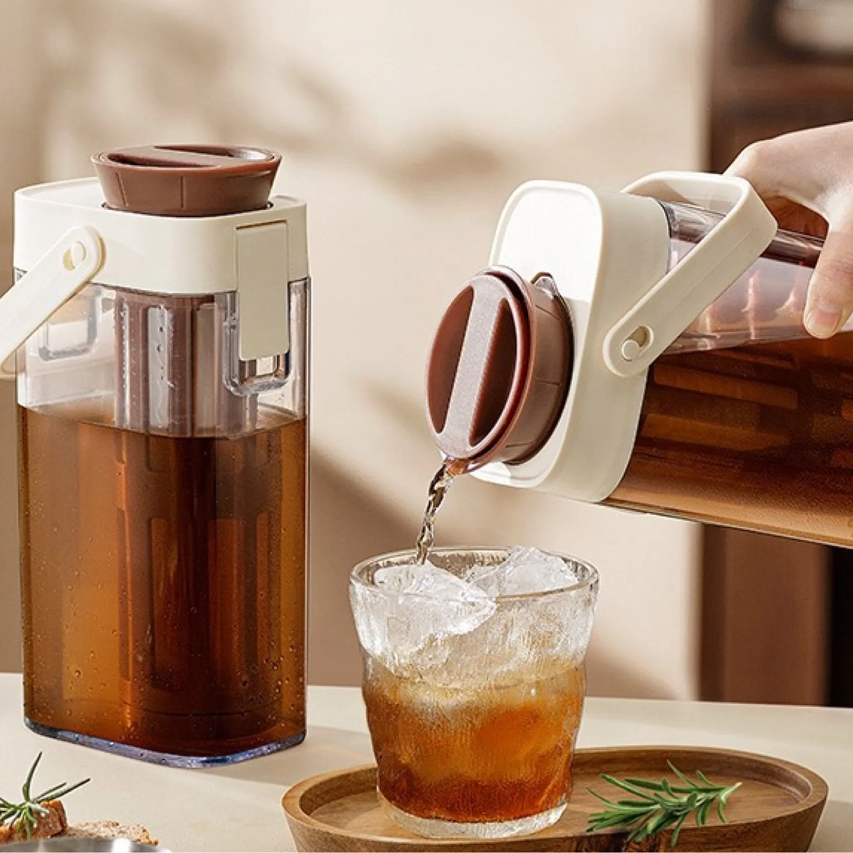 1L Coffee Cold Extraction Pot Juice Tea Filtration Cold Water Pot Household Outdoor Cold Brew Plastic Bottle