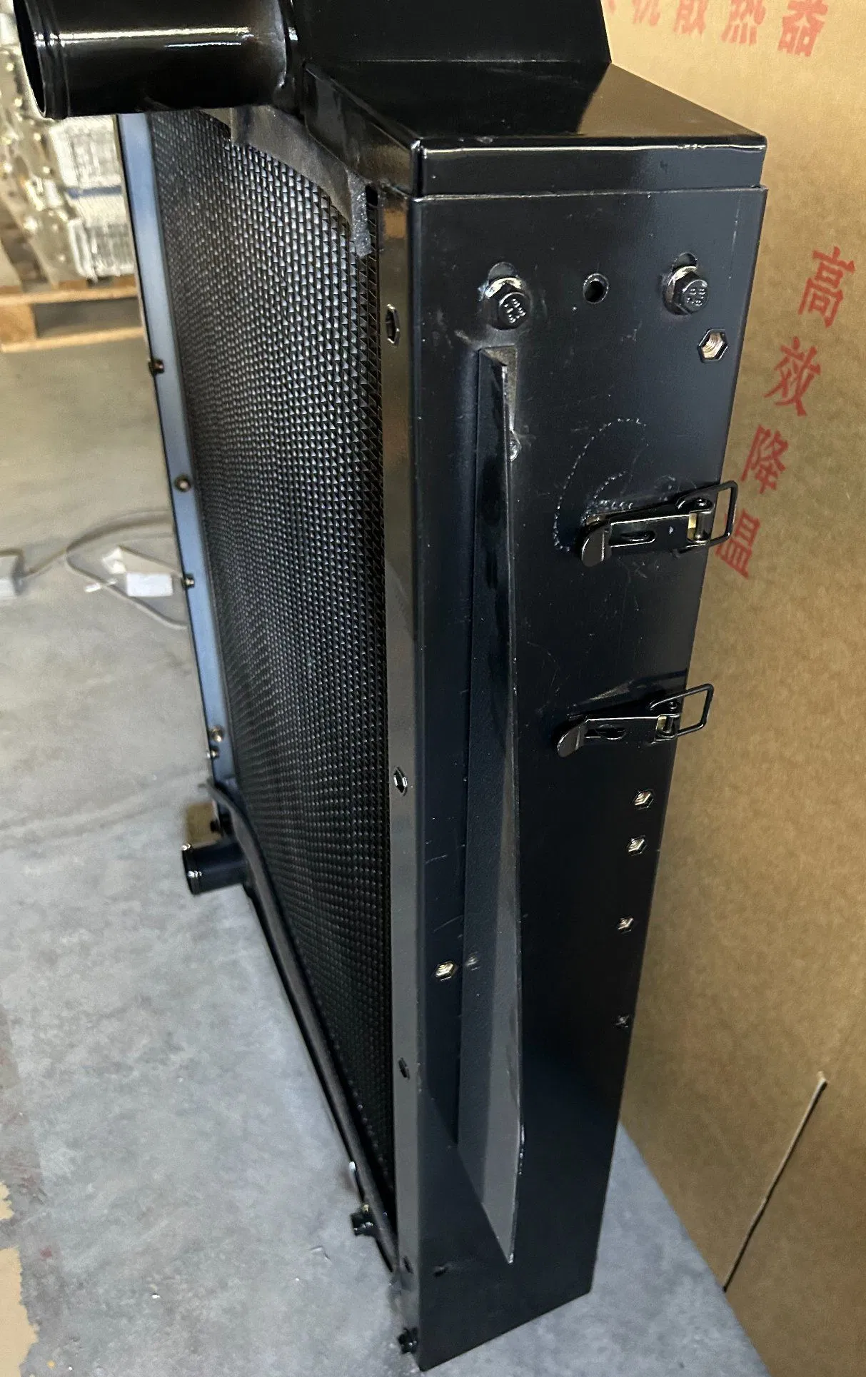 Радиатор Lovol 1304 для трактора, алюминиевый