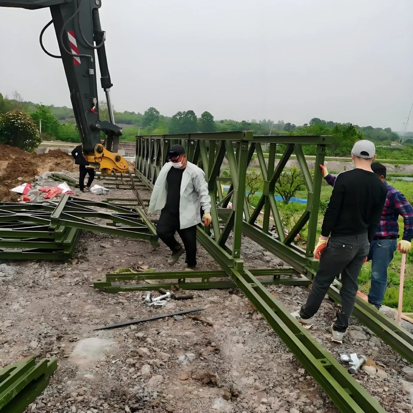 Standard 321 Type Prefabricated Steel Truss Bridge with High Load Capacity