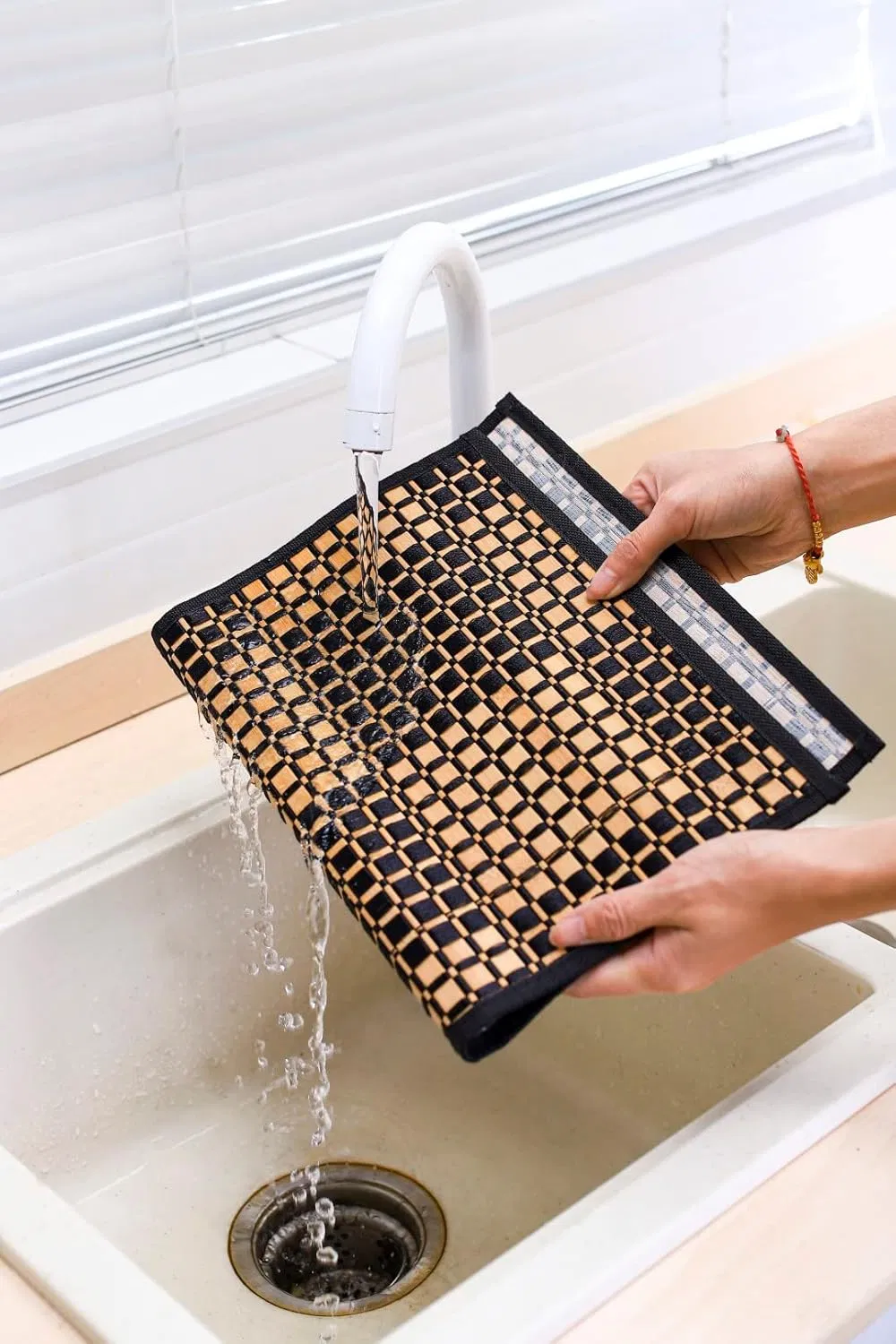 Woven Table Mat for Bamboo Dining Table Decoration
