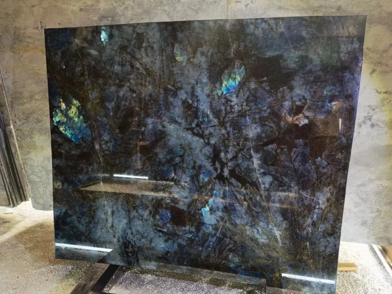 Blue Labradorite Granite Dark Blue, Light Blue Color Natural Granite