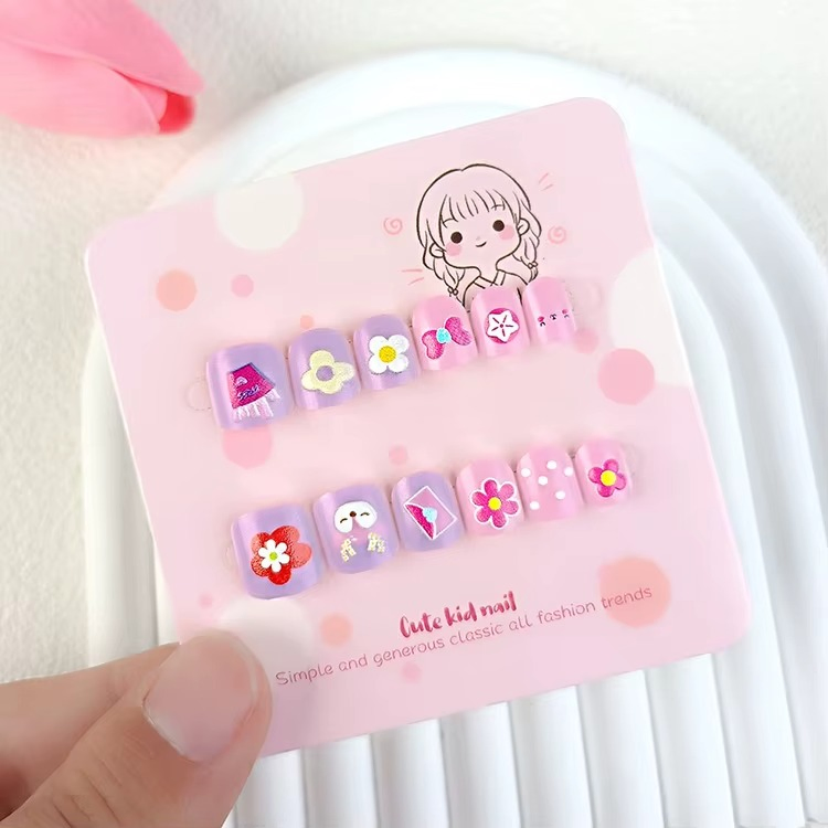 Cute Flower Cartoon Kids Press on Nail Art Set with Rhinestones