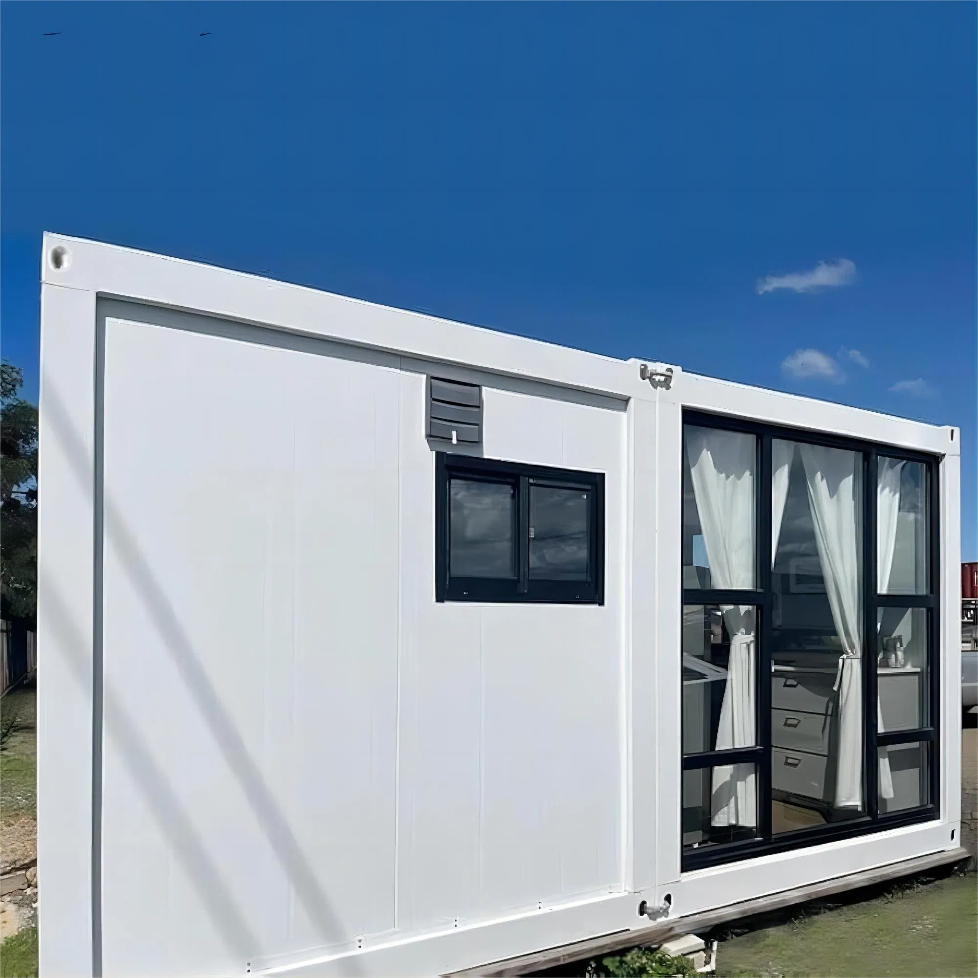 Prefab Modular Portable Flat Pack Australian Standard Homes Prebuilt Container House Garage Storage Luxury Fabricated Living Container House Portable House