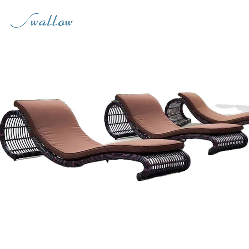 High Quality Garden Lounger Hotel Outdoor Furniture Swimming Pool Sun Bed Rope Woven Outdoor Sun Lounger