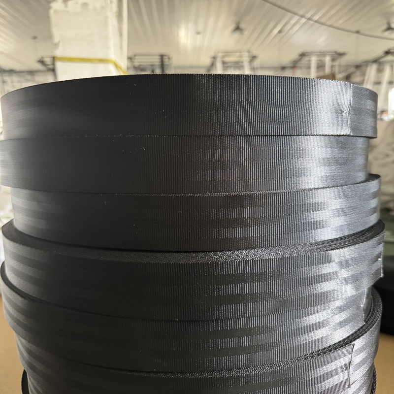 Тканая лента из высокопрочного нейлона и полиэстера для ремней безопасности