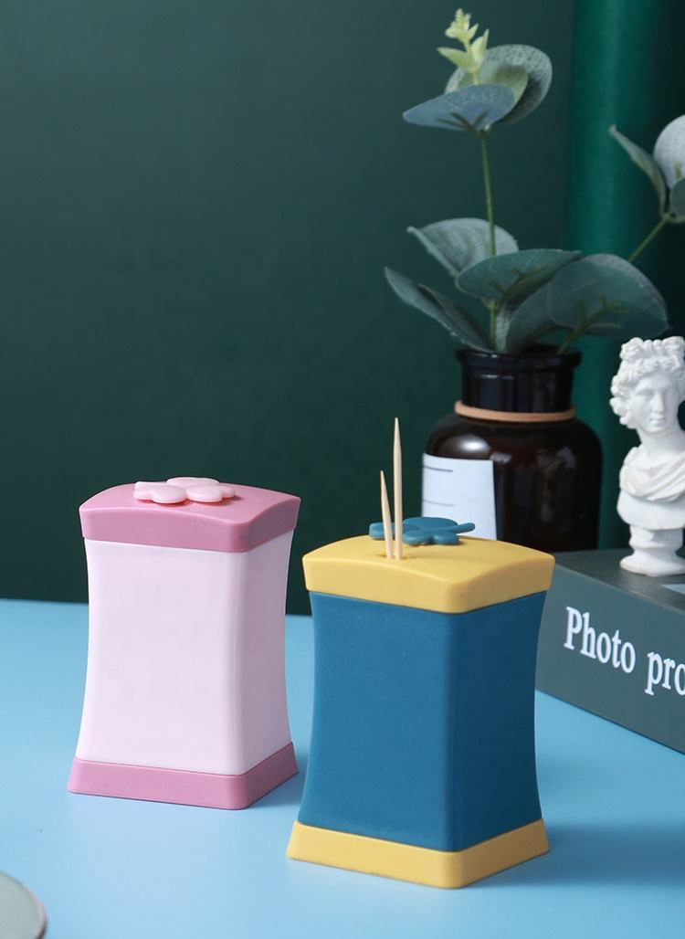 Creative Slim Waist Toothpick Dispenser with Leaf on Lid