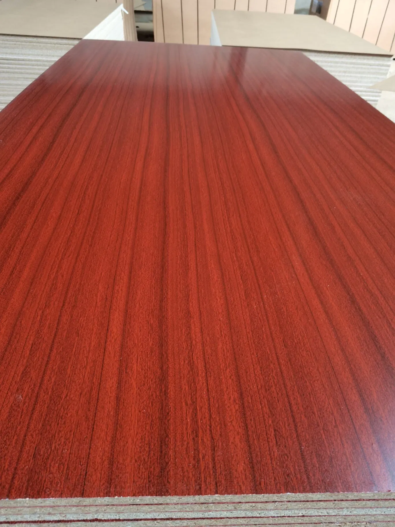 E0/E1 Grade15mm/18mm Melamine Faced Film Plywood Sheet for Furniture