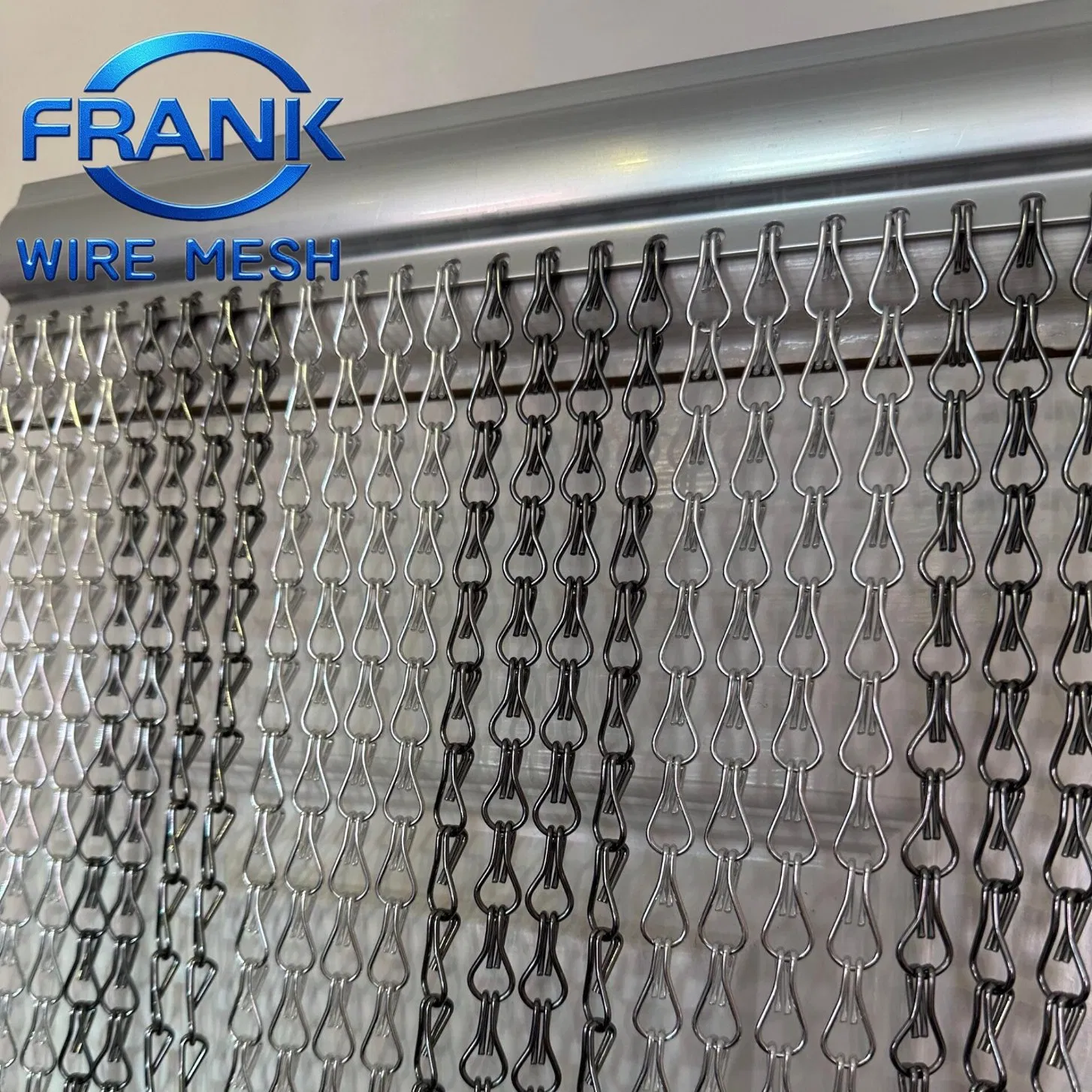 Frosted Treatment Spray Painted Aluminum Double Hook Chain Fly Curtain Mesh for Cosmetics Counter Display Walls