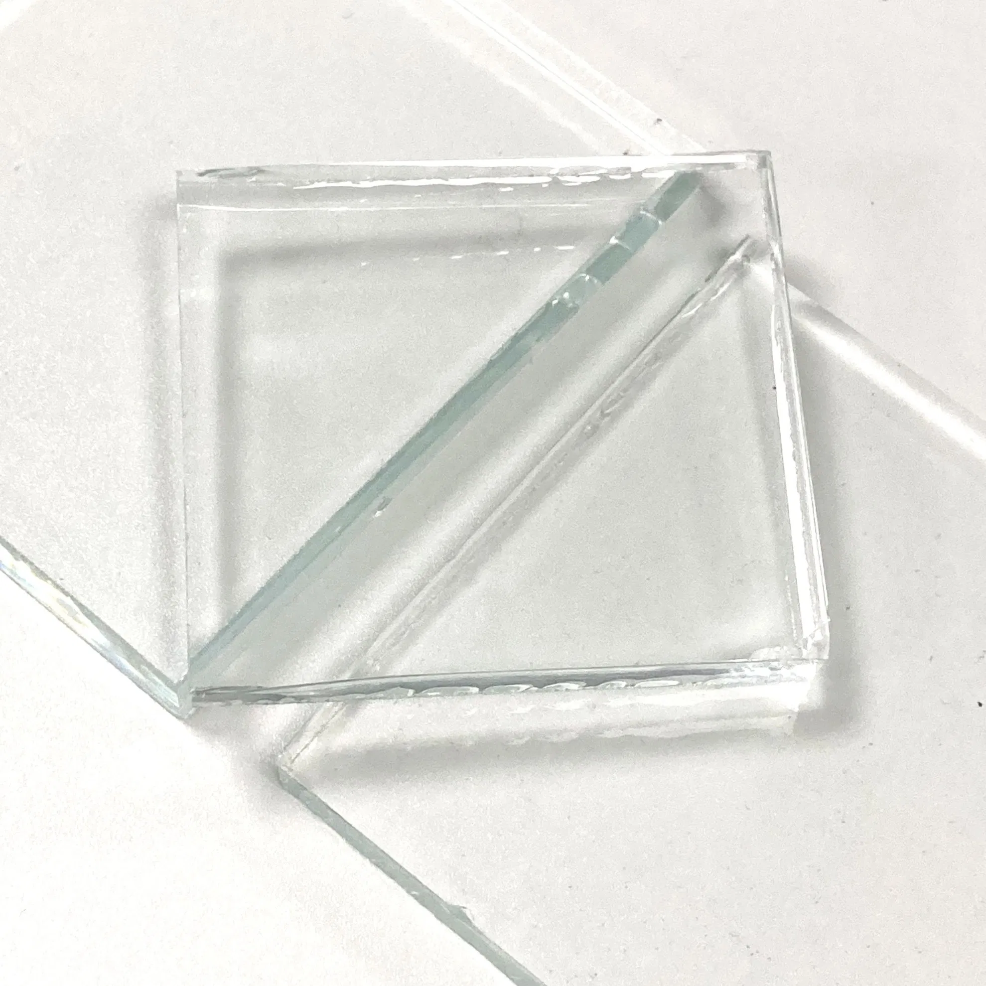 Ultra Clear and Low Iron Tempered Glass 5mm 99% High Transmittance