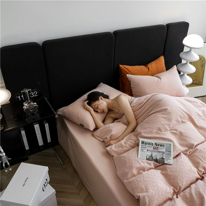 King-Size Bedding Set Four Piece Sheet Set Luxuary Supima Hotel Bedding
