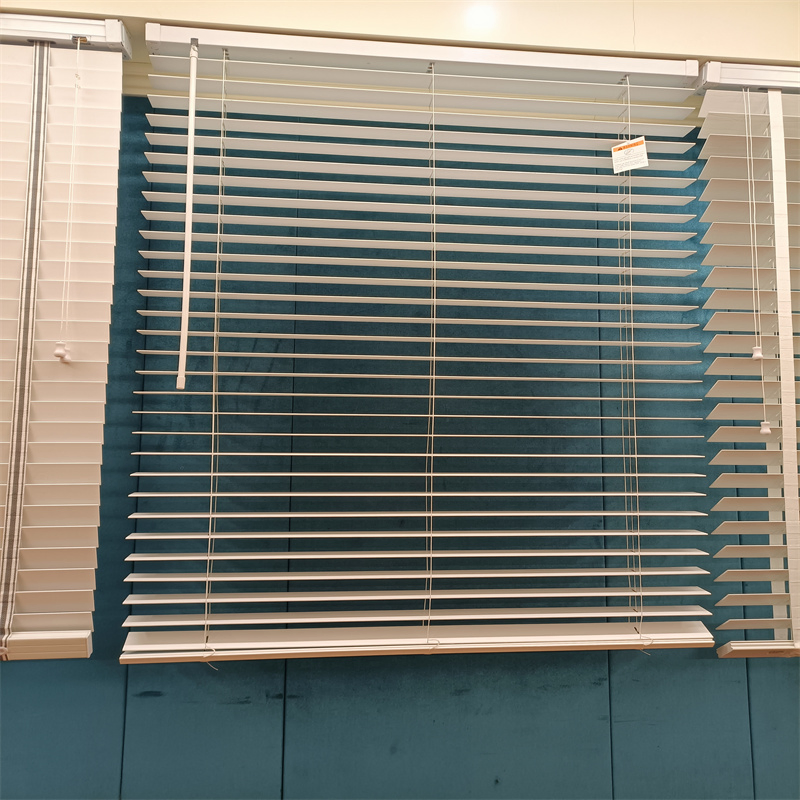 Manual Horizontal Blinds PVC Wood Fauxwood Venetian Blind for Windows and Home Interior Decoration