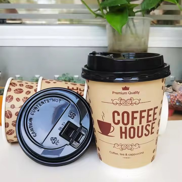 Бумажный стакан 24oz с крышкой и трубочкой